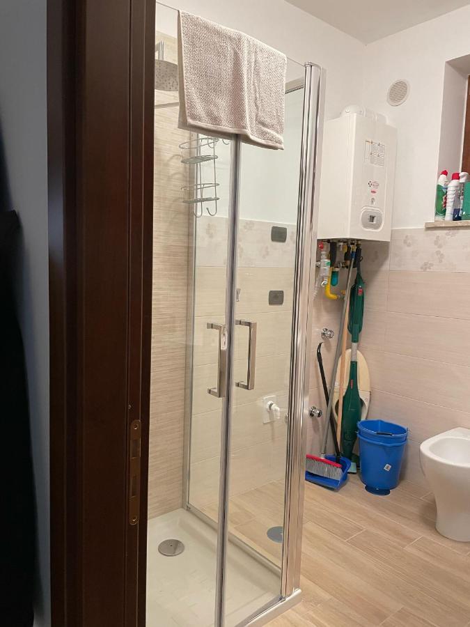 Marta'S Apartment Рокказаро Экстерьер фото